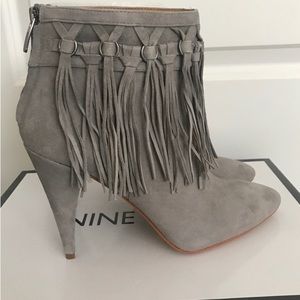 Nine West Cassandri Booties Grey